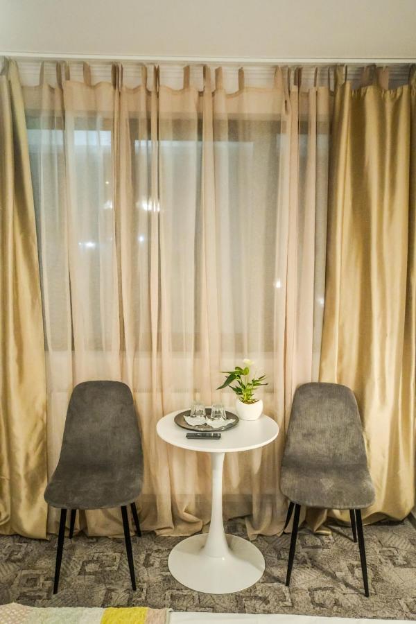 Отель Boutique House Дева Экстерьер фото