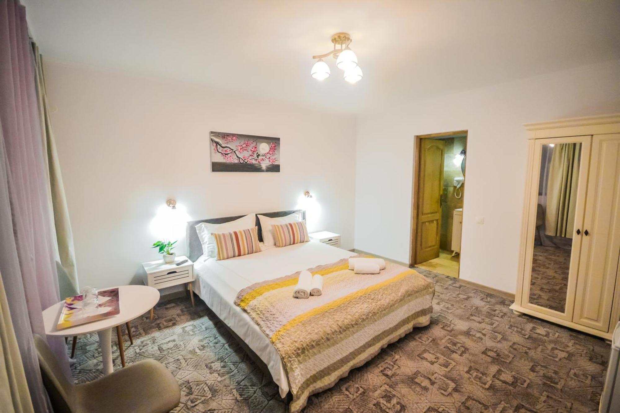 Отель Boutique House Дева Экстерьер фото