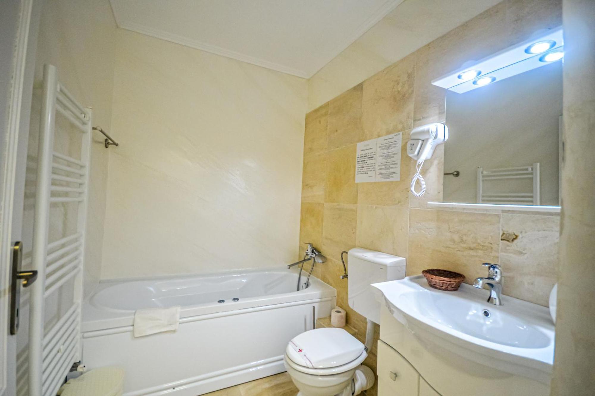 Отель Boutique House Дева Экстерьер фото